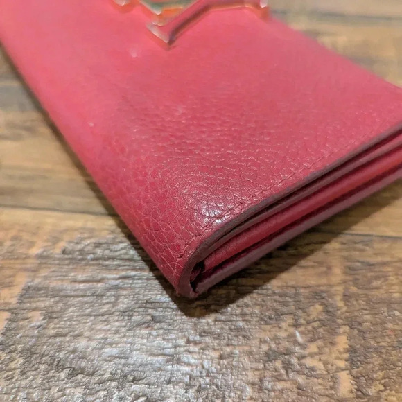 Authentic Louis Vuitton Taurillon Portefeuille Capucines Wallet in Red - Picture 8 of 15